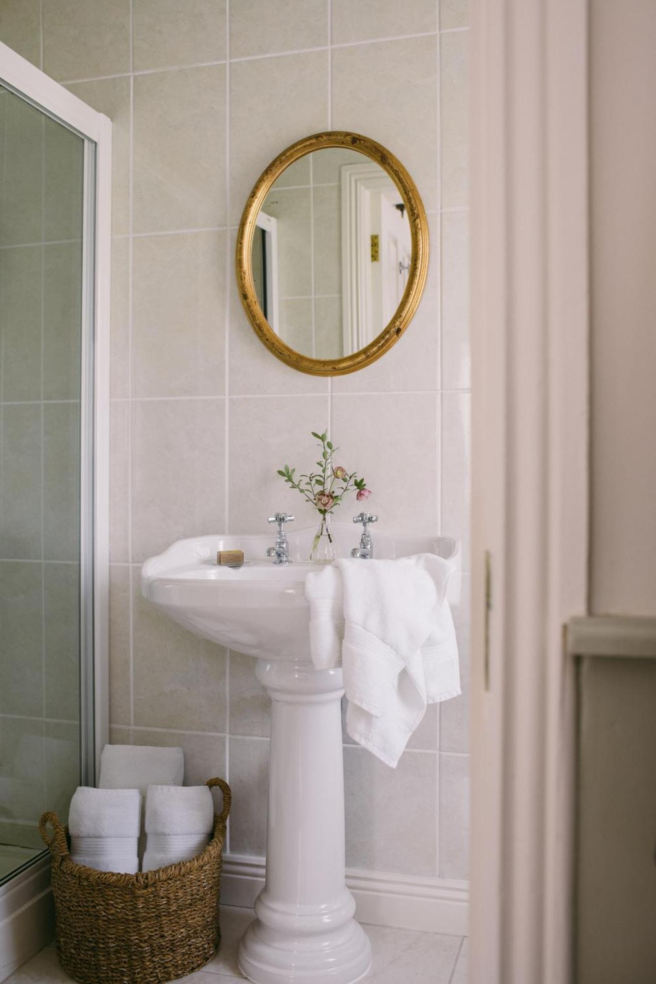 Adrigole Mossie'S B&B 외부 사진