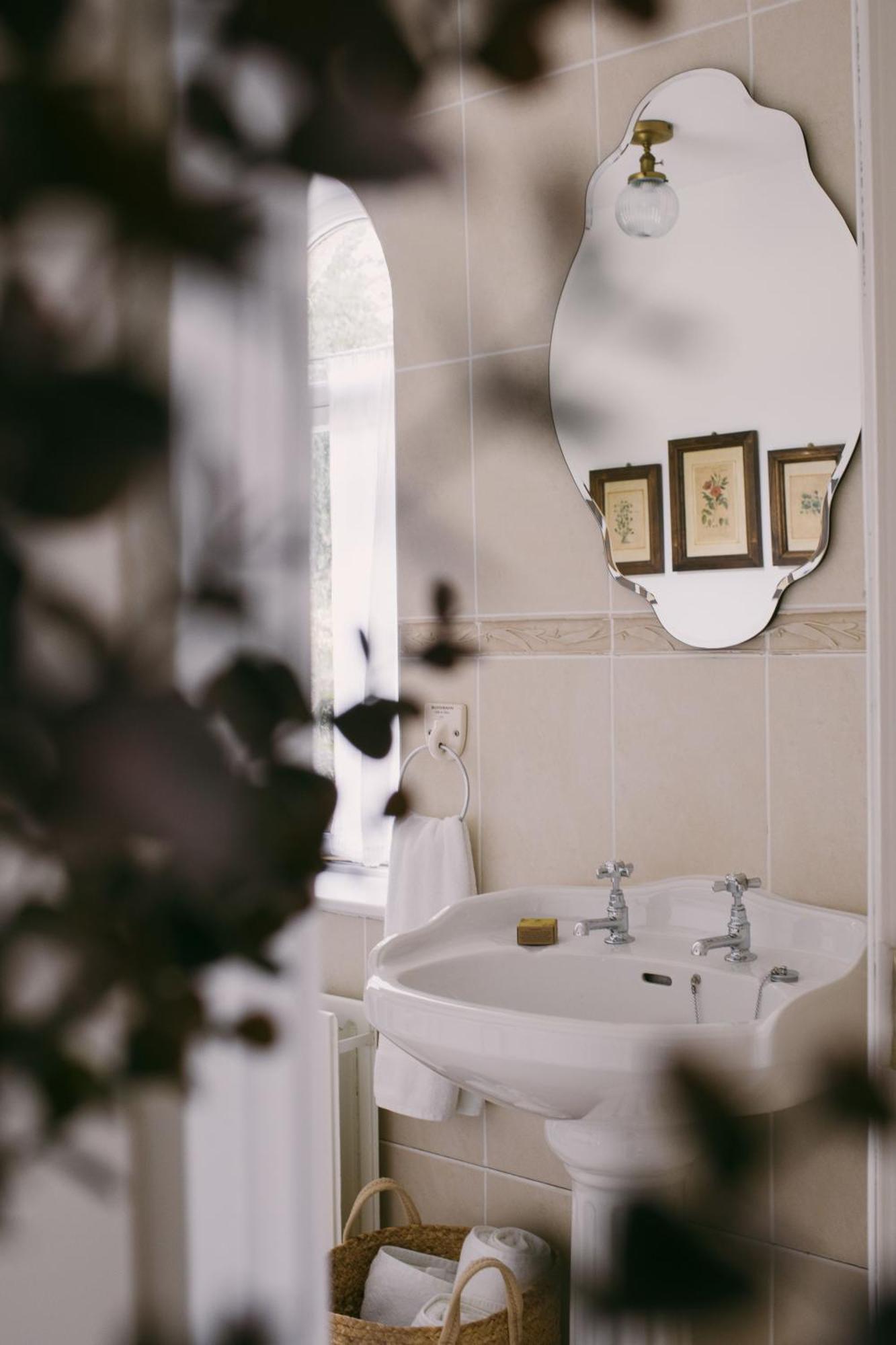 Adrigole Mossie'S B&B 외부 사진